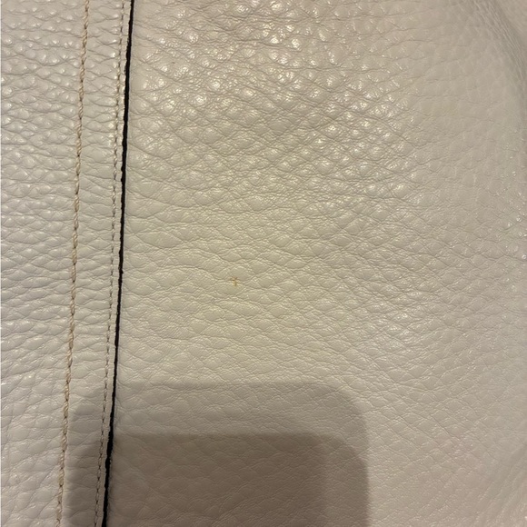 Vintage Coach Cream Pebbled Leather Shoulder Hobo Style Bag A0893-11839 - Picture 7 of 8